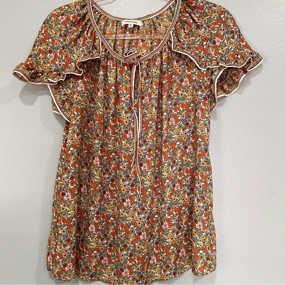 Max Studio women floral blouse‎ size S